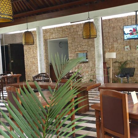 Flores Gallery Hotel Bandung Exterior photo